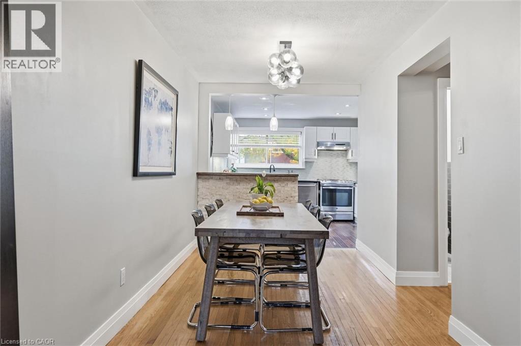 5474 Schueller Crescent, Burlington, ON