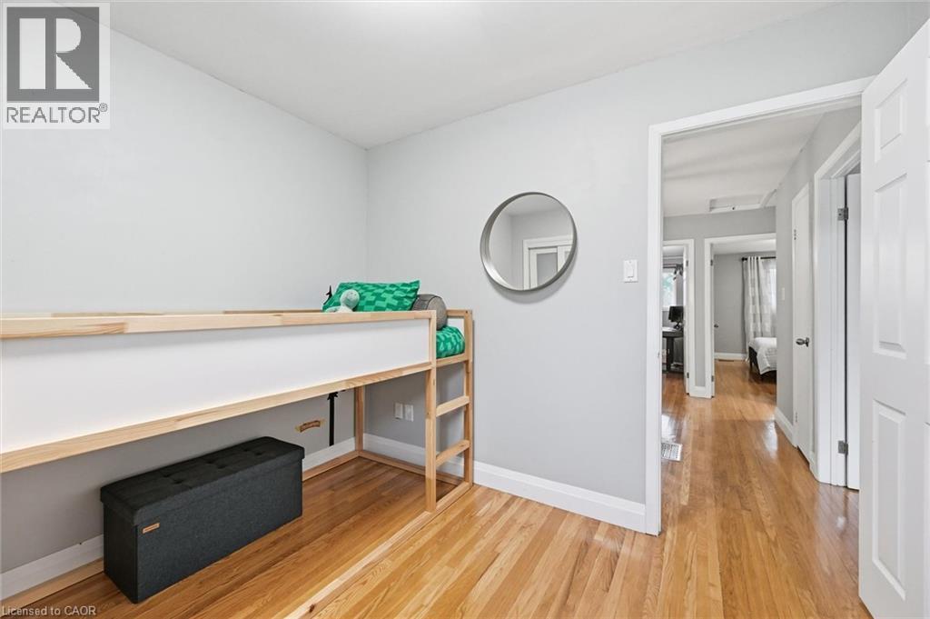 5474 Schueller Crescent, Burlington, ON