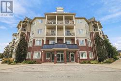 320 - 80 ASPEN SPRINGS DRIVE Clarington, ON L1C 0V4