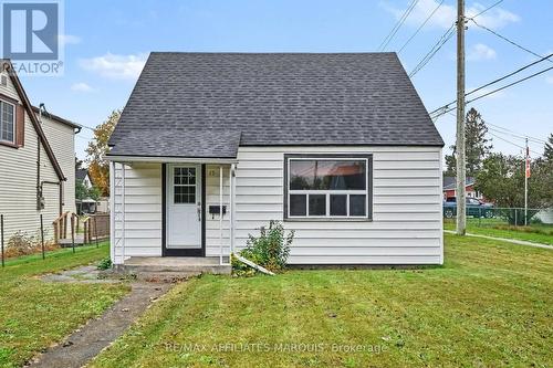 19 CHURCHILL CRESCENT  Smiths Falls, ON K7A 3H3