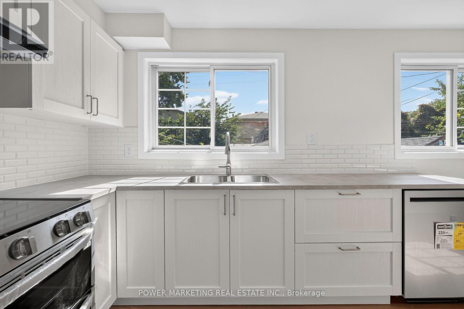 2654 Conn Street, Ottawa, ON