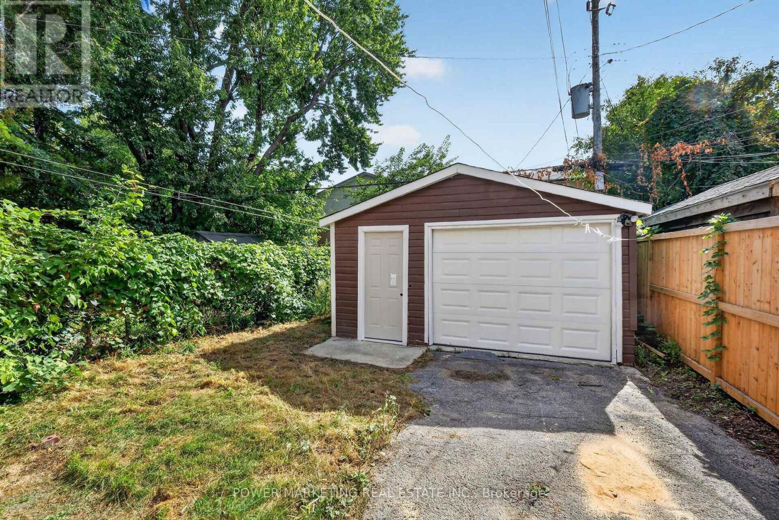 2654 Conn Street, Ottawa, ON