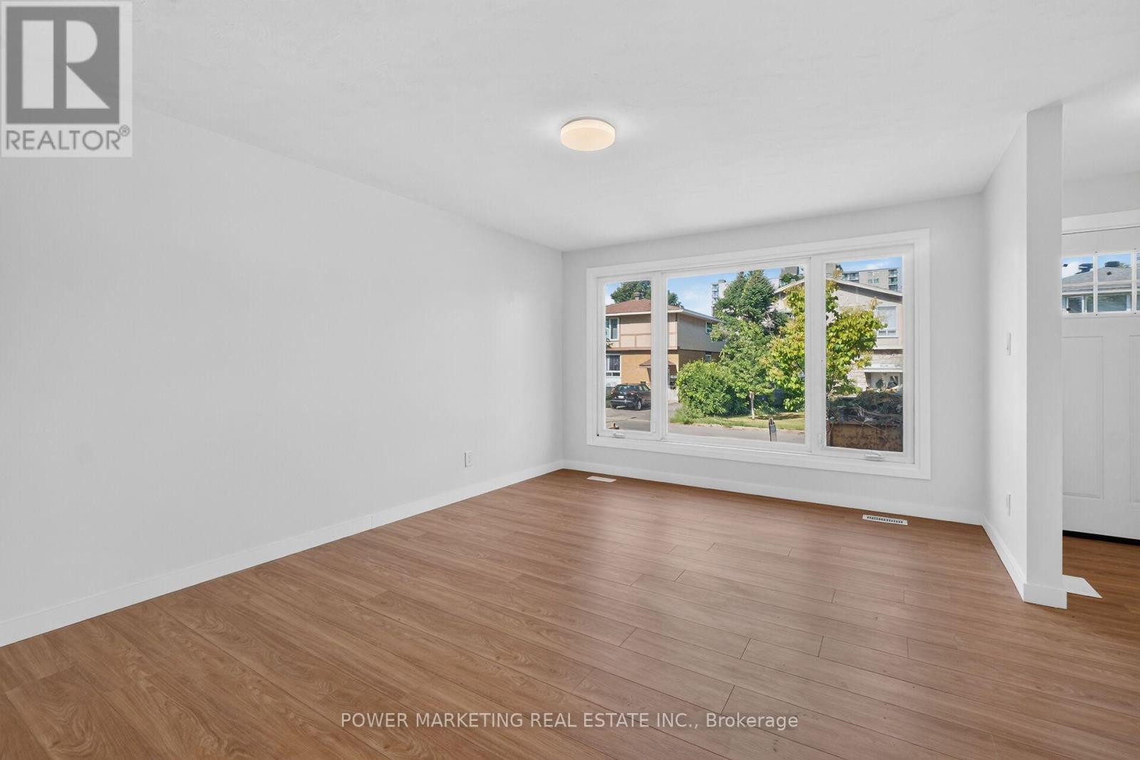 2654 Conn Street, Ottawa, ON
