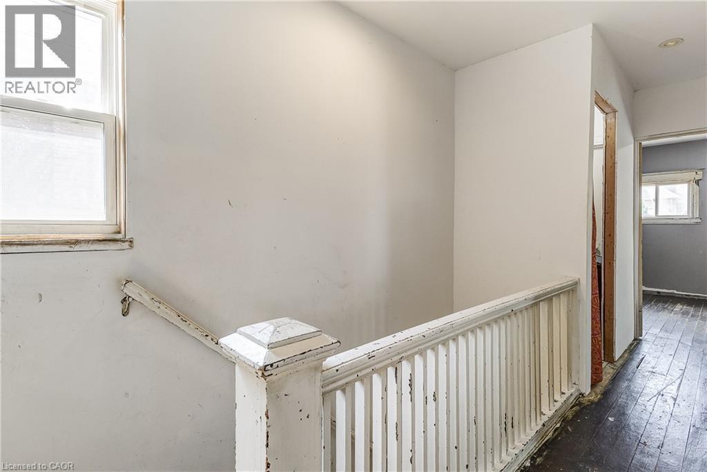 Additional content - 11 Elm Street, Hamilton, ON