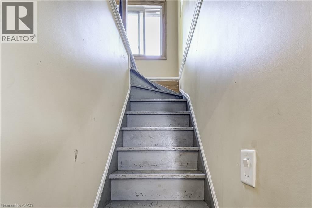 Additional content - 11 Elm Street, Hamilton, ON