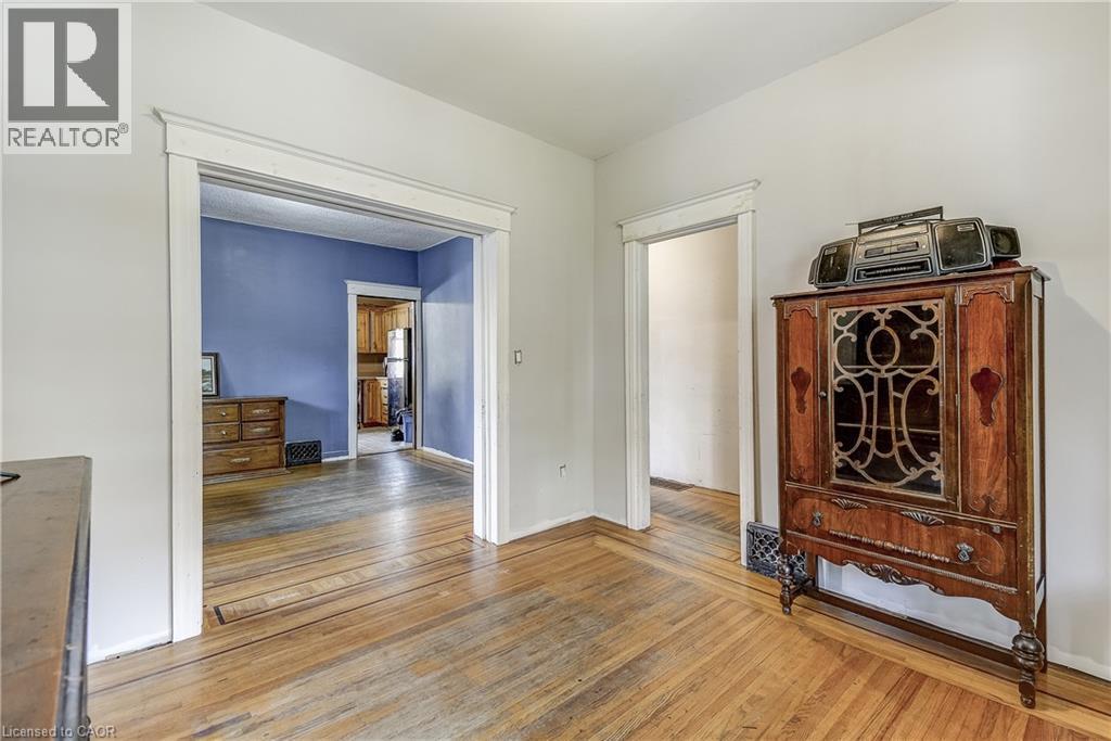 11 Elm Street, Hamilton, ON