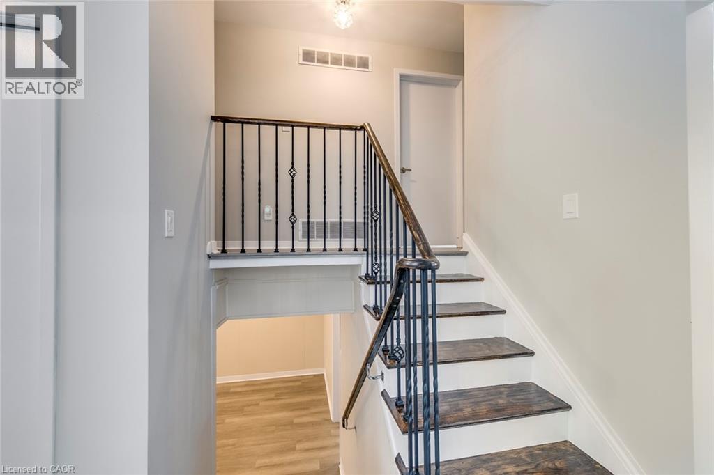 5440 Windermere Drive, Burlington, ON