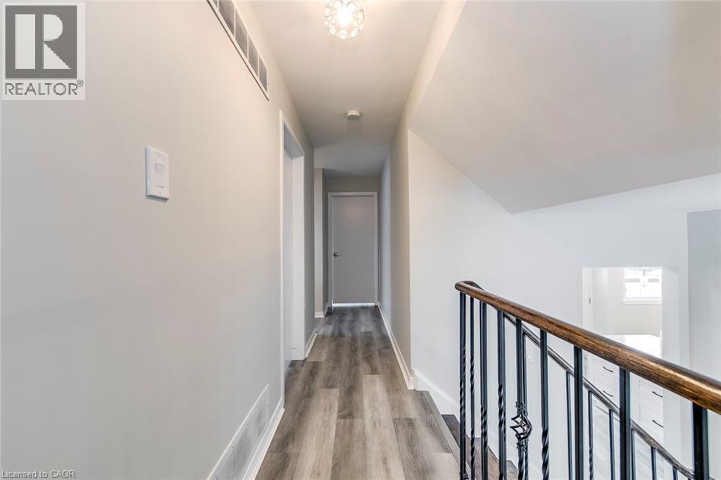 5440 Windermere Drive, Burlington, ON