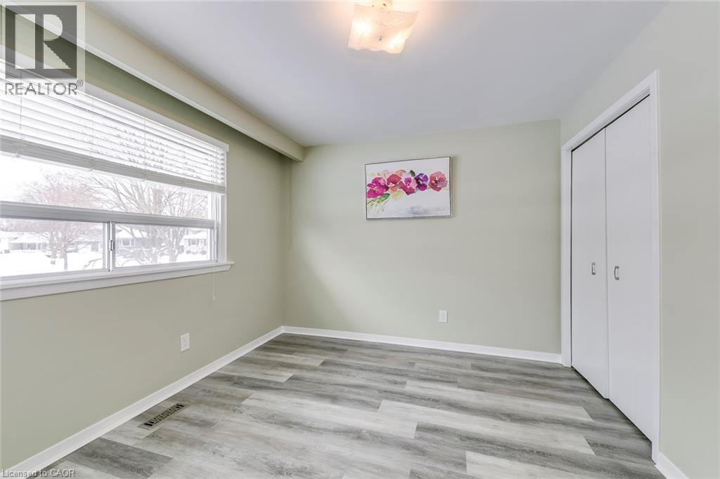 5440 Windermere Drive, Burlington, ON