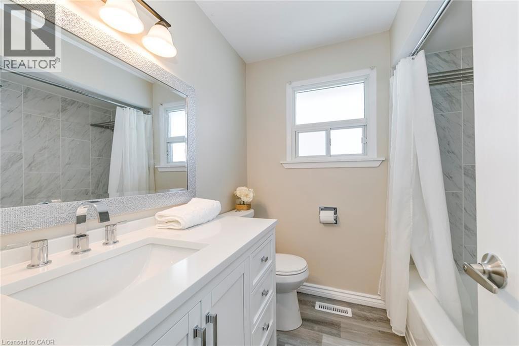 5440 Windermere Drive, Burlington, ON