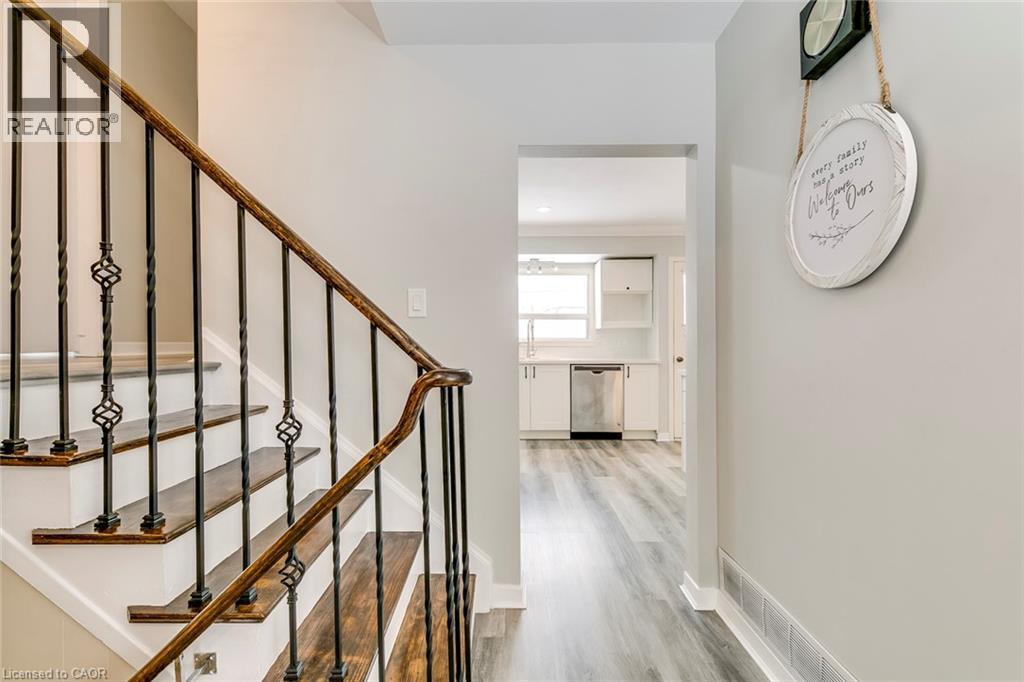 5440 Windermere Drive, Burlington, ON
