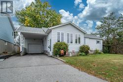 66 NORTH PARK GARDENS Belleville (Belleville Ward), ON K8P 2M3