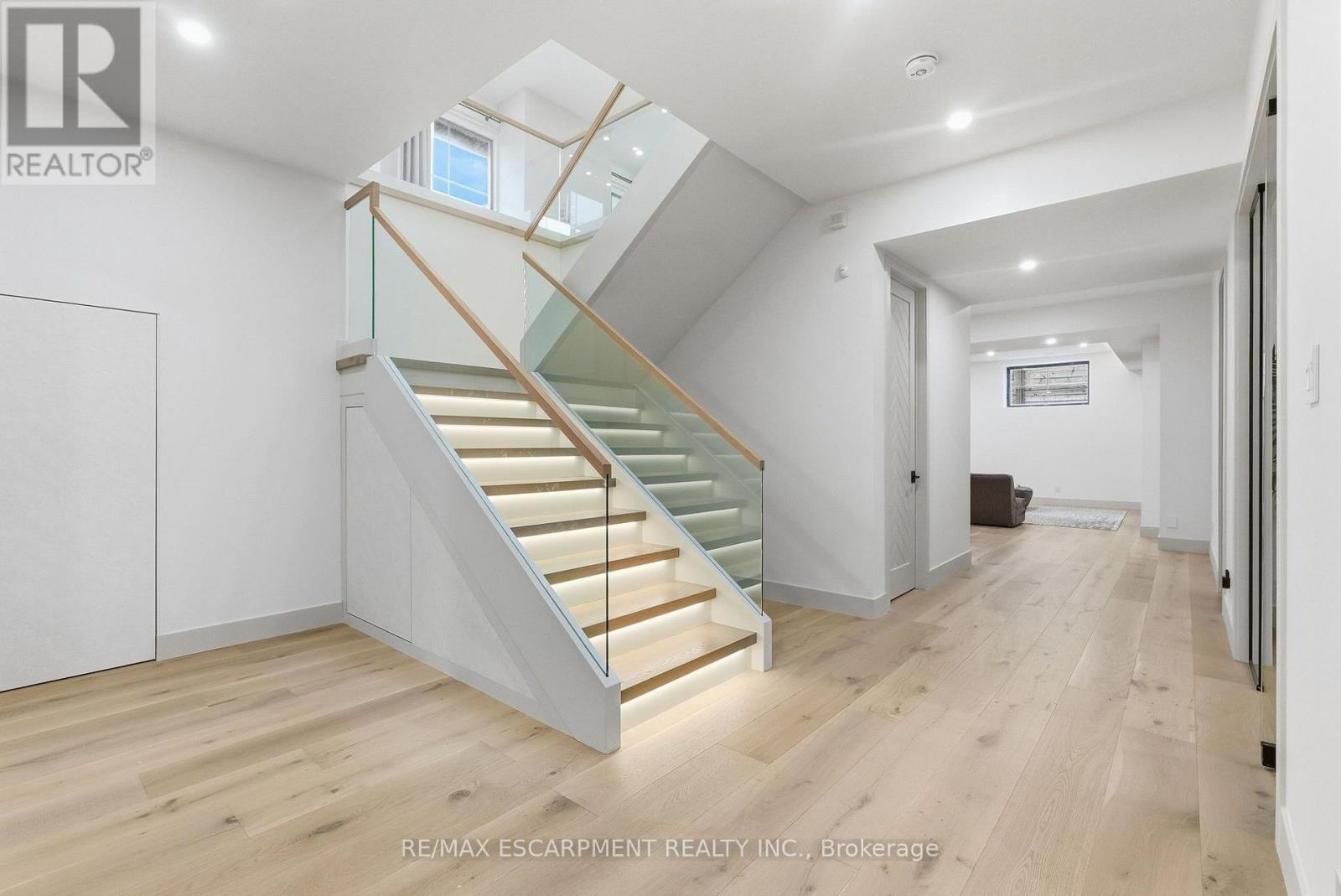 89 Cumberland Drive, Mississauga, ON