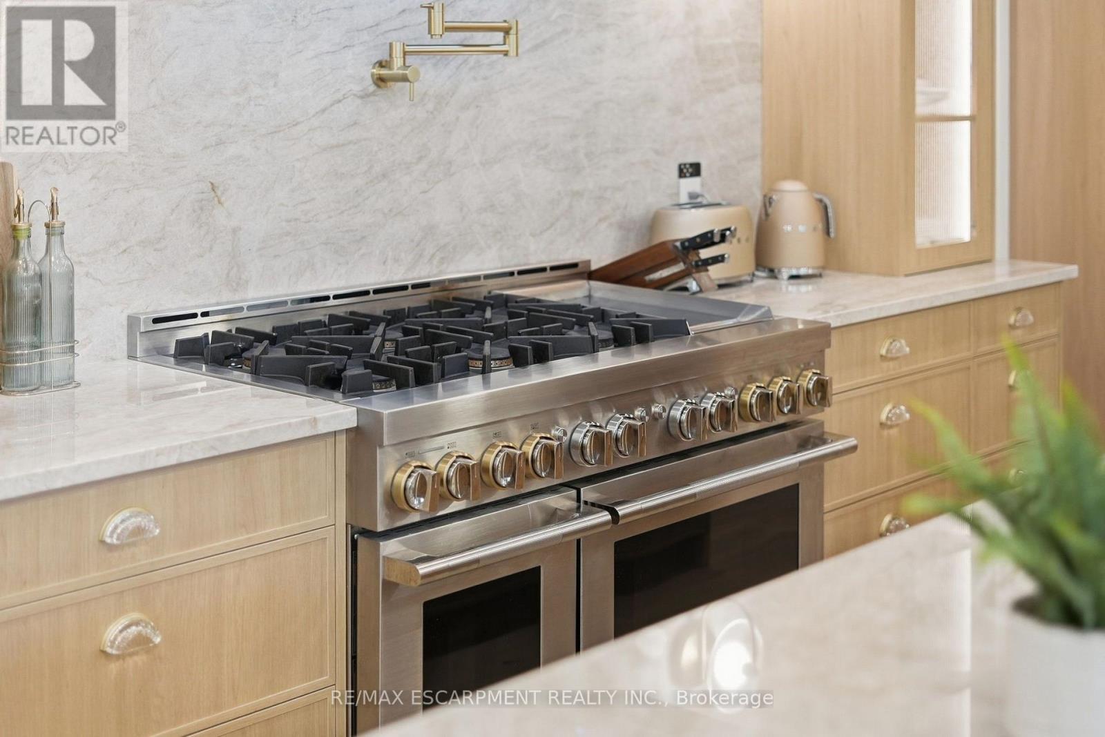 89 Cumberland Drive, Mississauga, ON