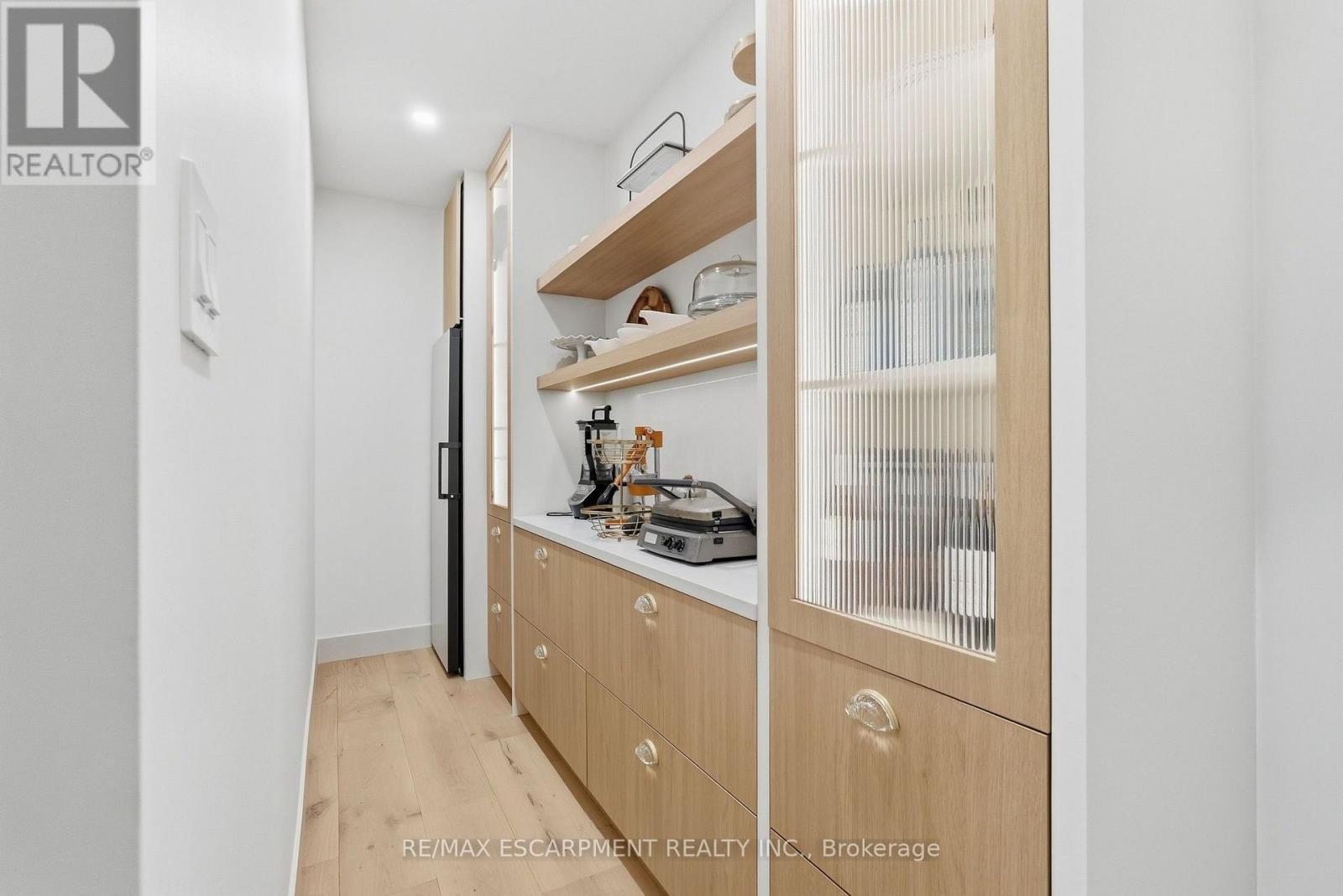 89 Cumberland Drive, Mississauga, ON