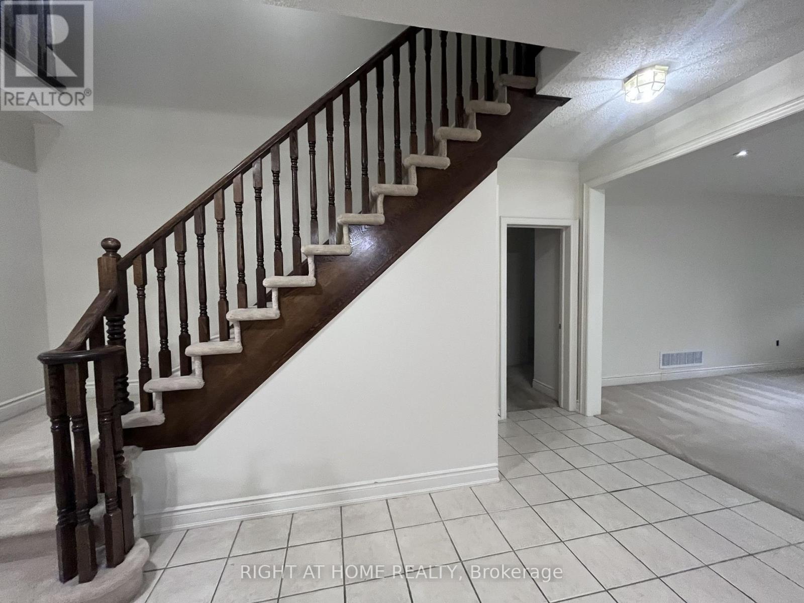 2518 Rugby Road, Mississauga, ON