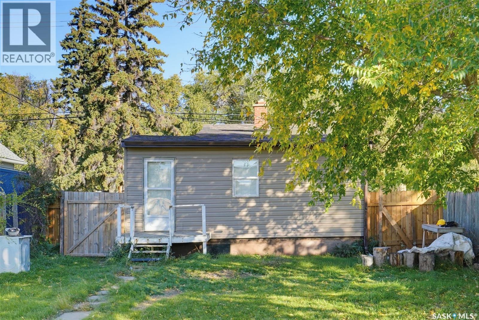 915 23Rd Street W, Saskatoon, SK