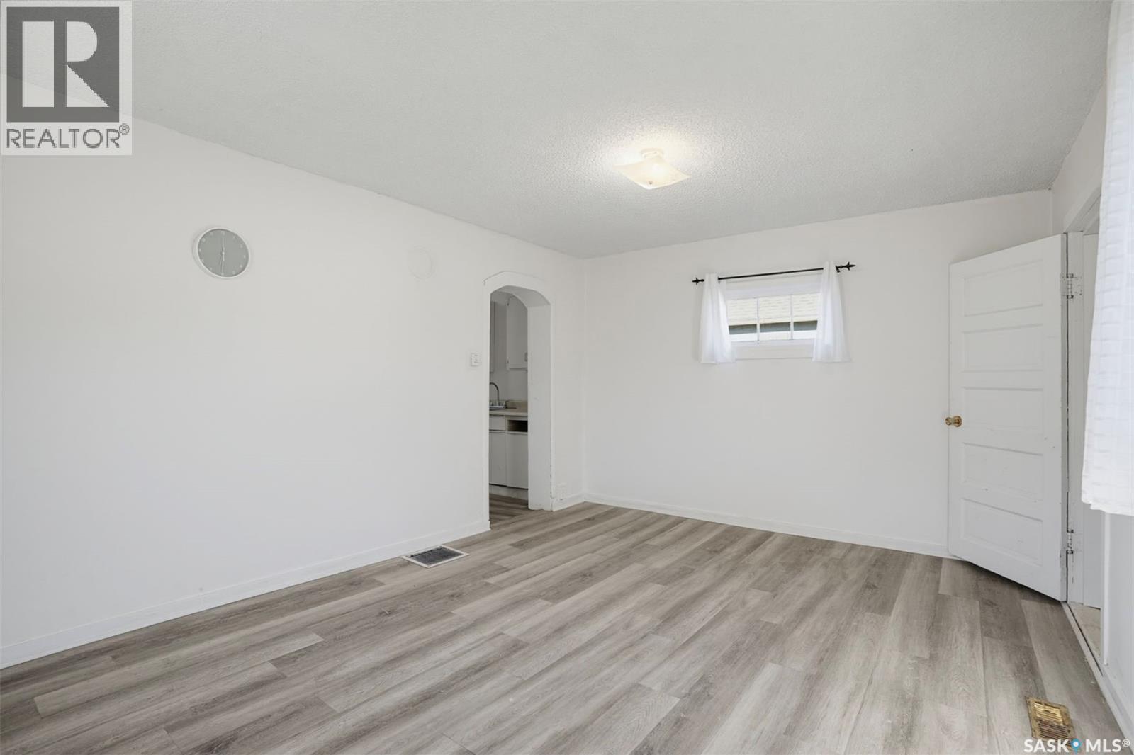 915 23Rd Street W, Saskatoon, SK