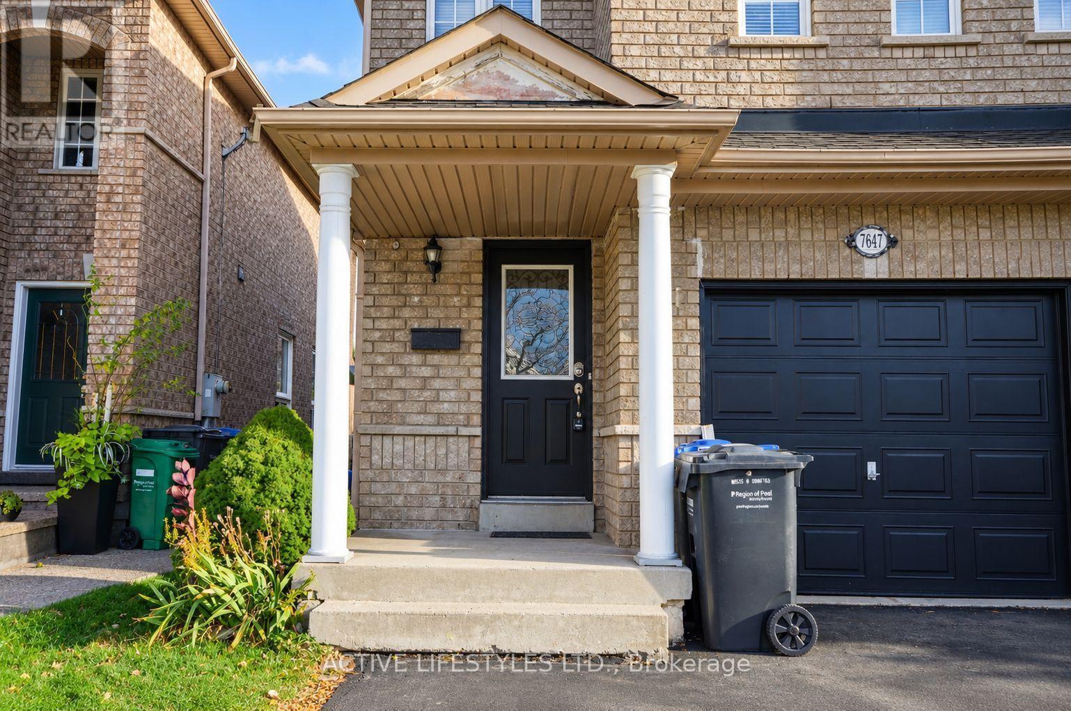 7647 Doverwood Drive, Mississauga, ON