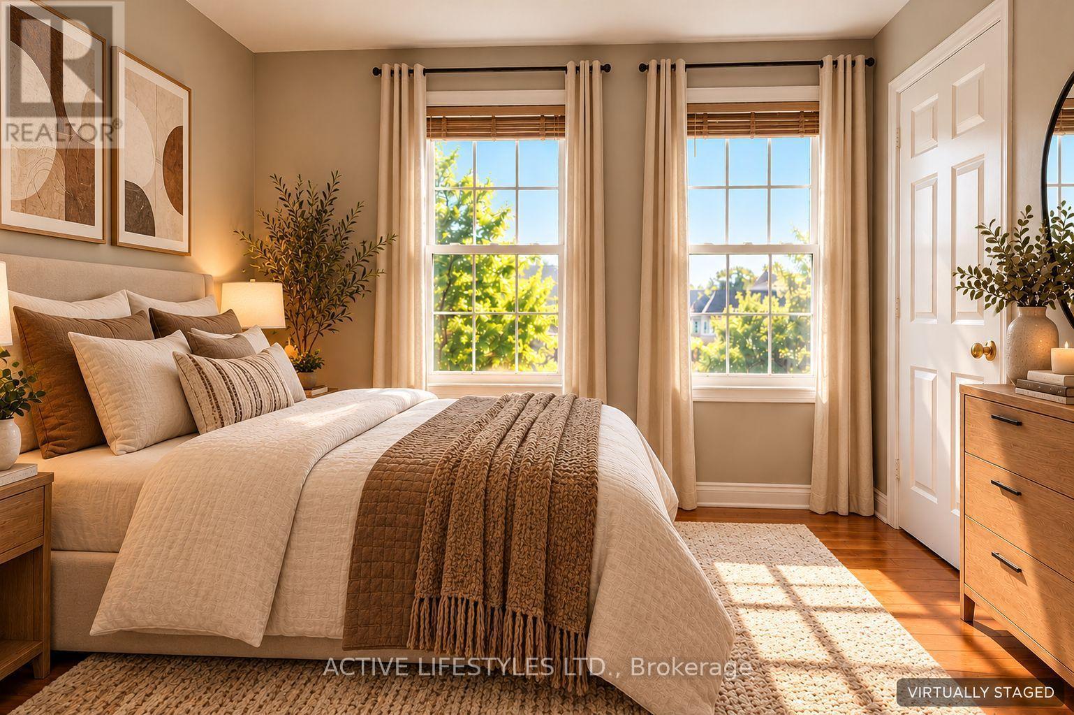 VIRTUALLY STAGED - 7647 Doverwood Drive, Mississauga, ON