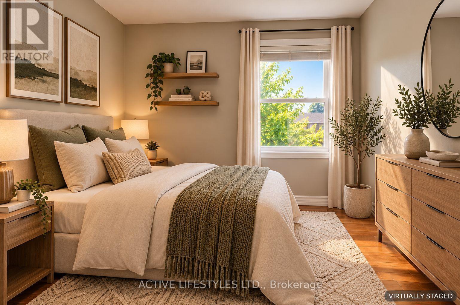 VIRTUALLY STAGED - 7647 Doverwood Drive, Mississauga, ON