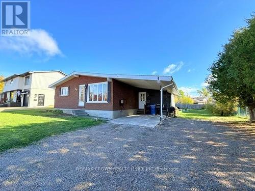 29 SEABORNE CRESCENT  Kapuskasing, ON P5N 1L8