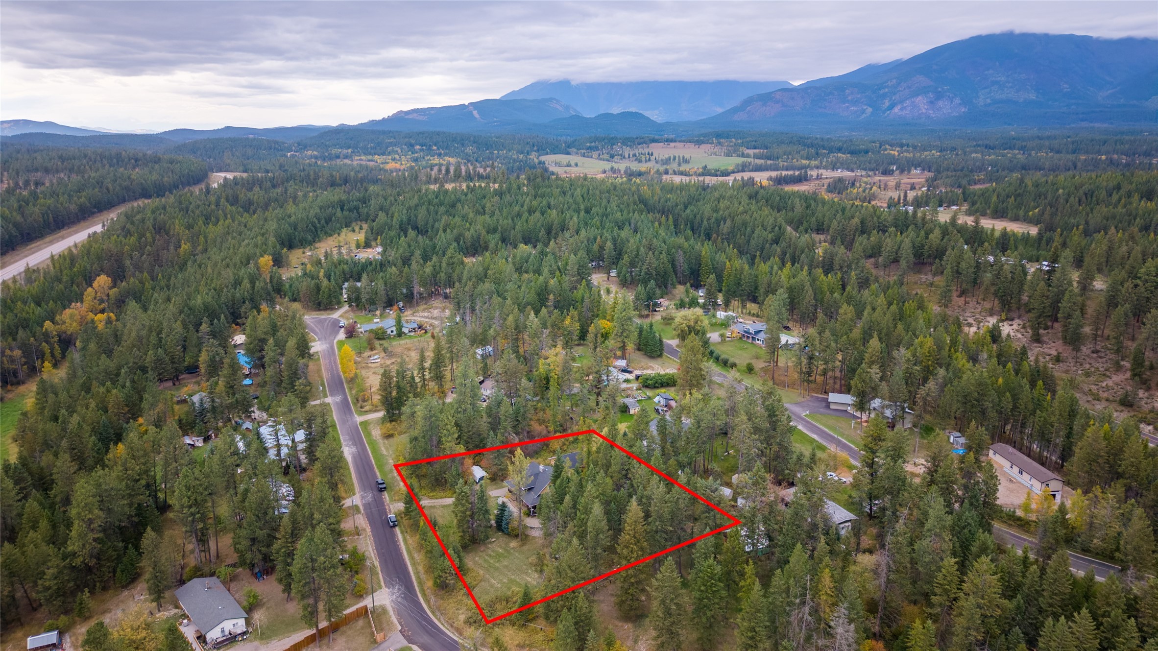 7250 Lloyd Road, Jaffray, BC