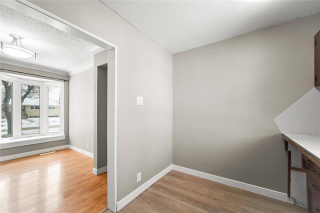 963 Centennial St, Winnipeg, MB