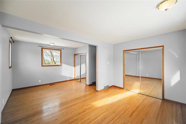 963 Centennial St, Winnipeg, MB