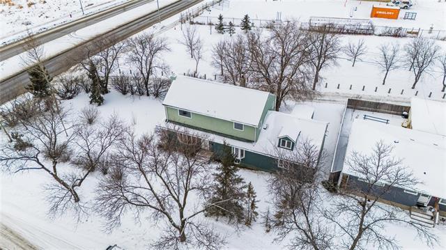963 Centennial St, Winnipeg, MB