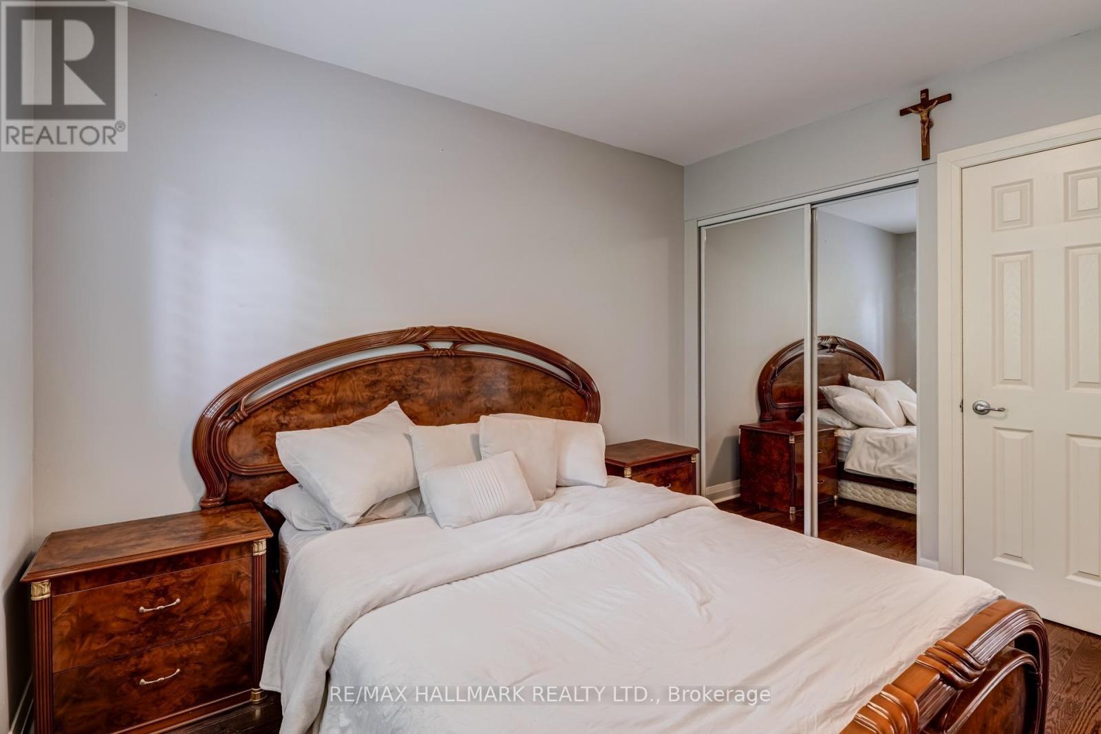 1499 Ashington Court, Mississauga, ON