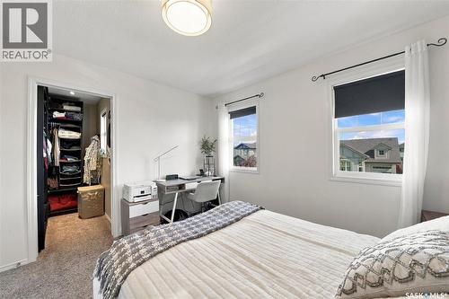 215 Coad Manor, Saskatoon, SK 
