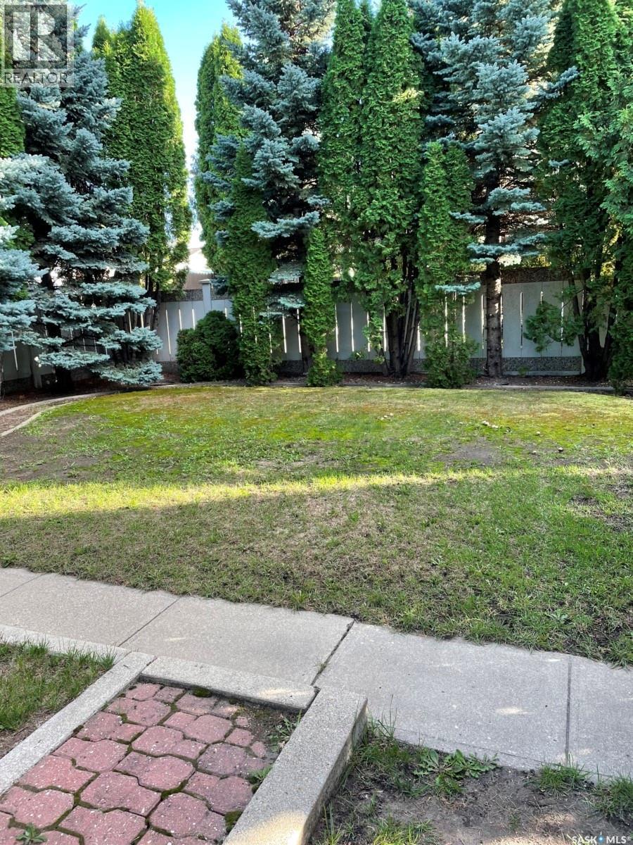 112 Deborah Crescent, Saskatoon, SK