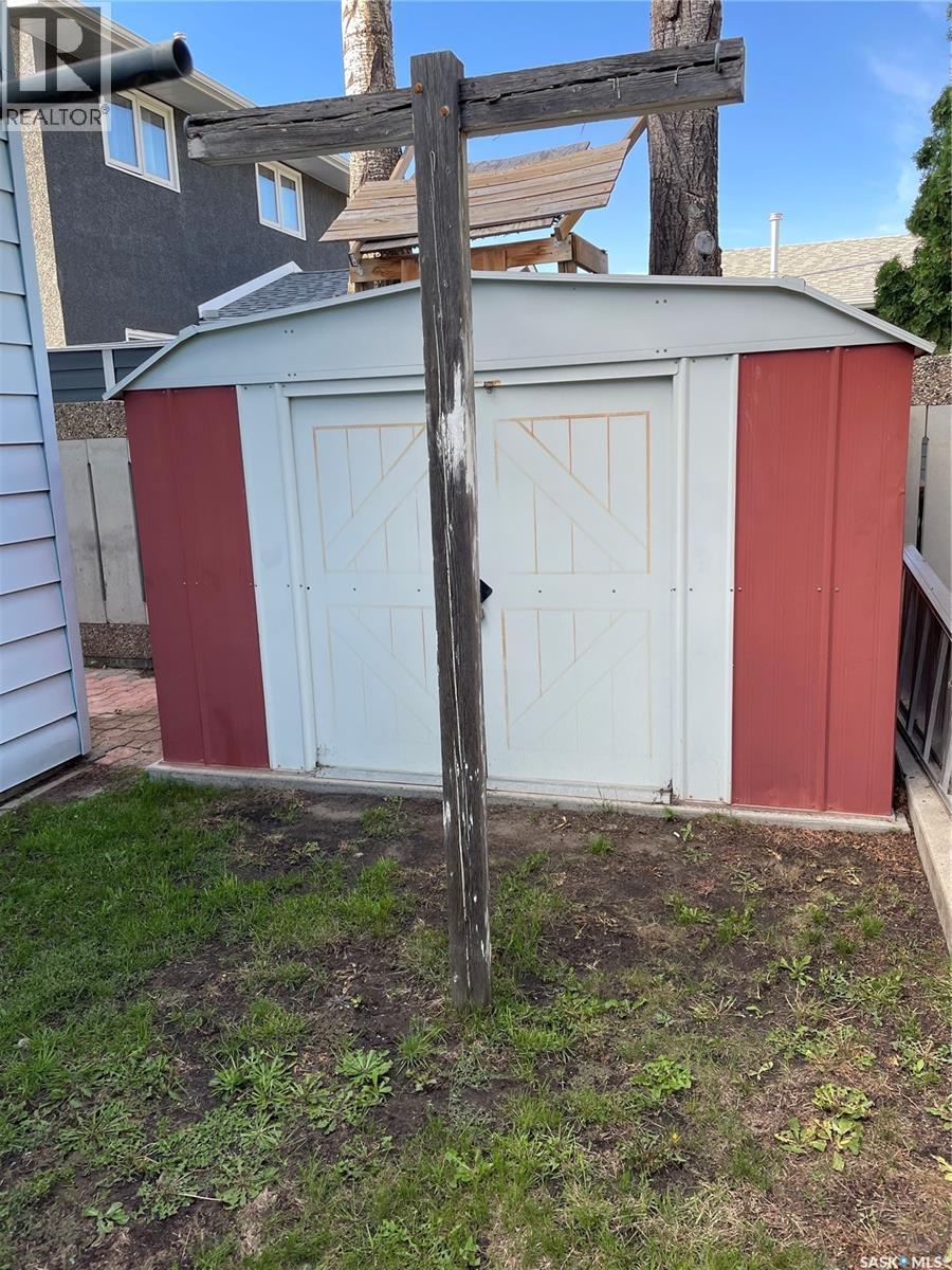 112 Deborah Crescent, Saskatoon, SK
