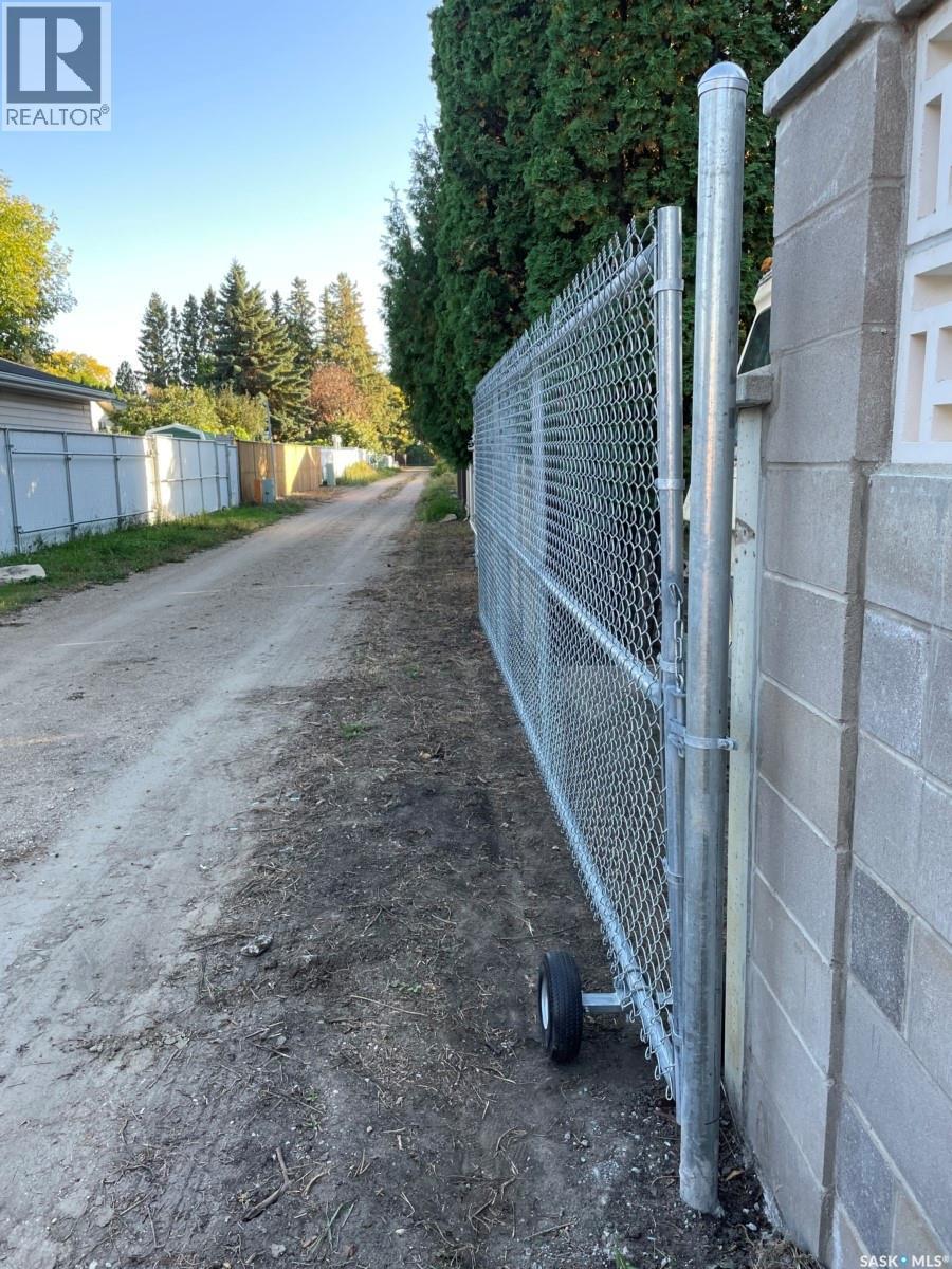 112 Deborah Crescent, Saskatoon, SK
