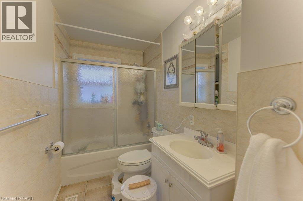 174 Glen Road, Kitchener, ON