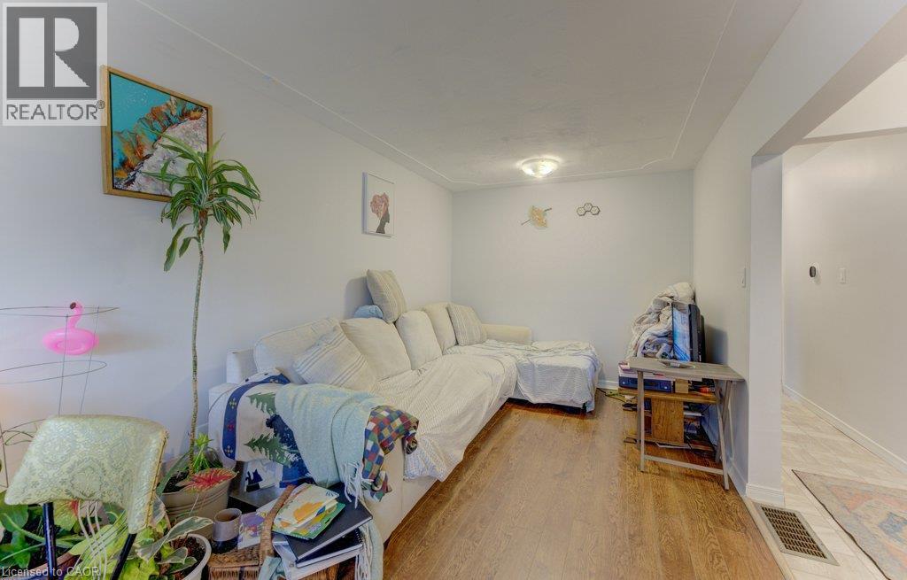 174 Glen Road, Kitchener, ON