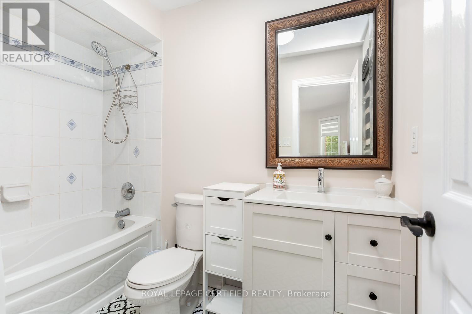 5902 Agean Drive, Mississauga, ON