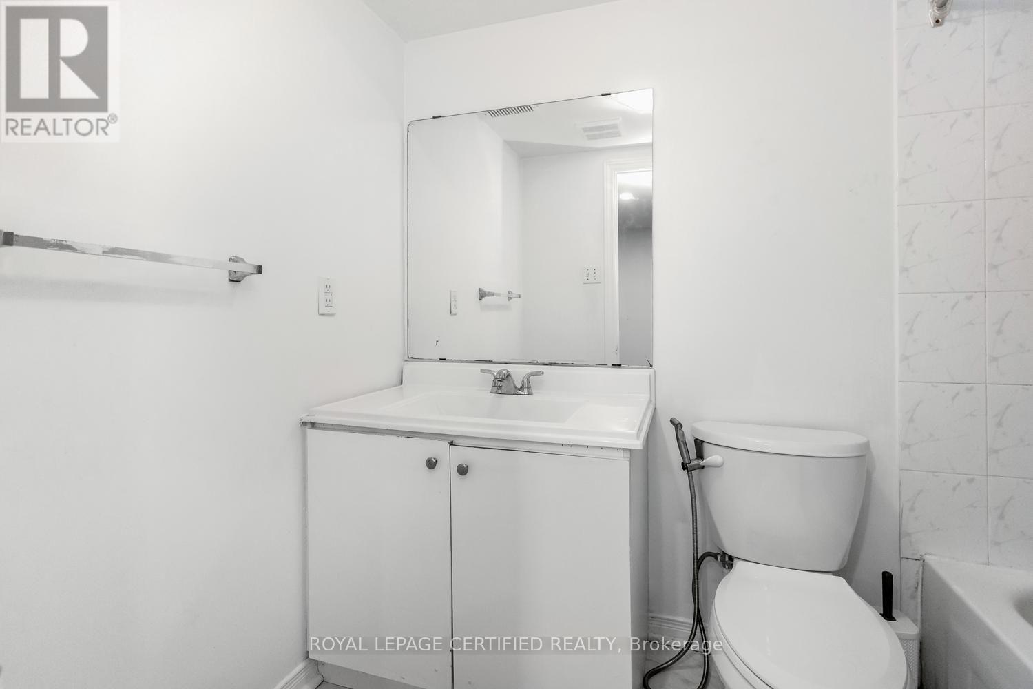 5902 Agean Drive, Mississauga, ON