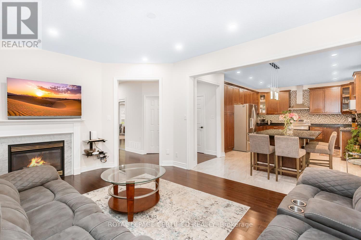 5902 Agean Drive, Mississauga, ON
