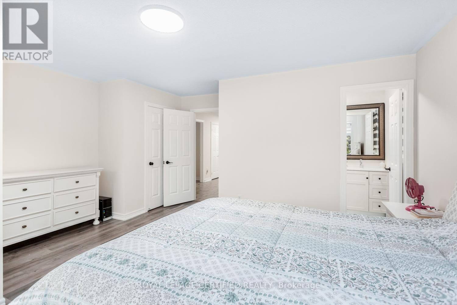 5902 Agean Drive, Mississauga, ON
