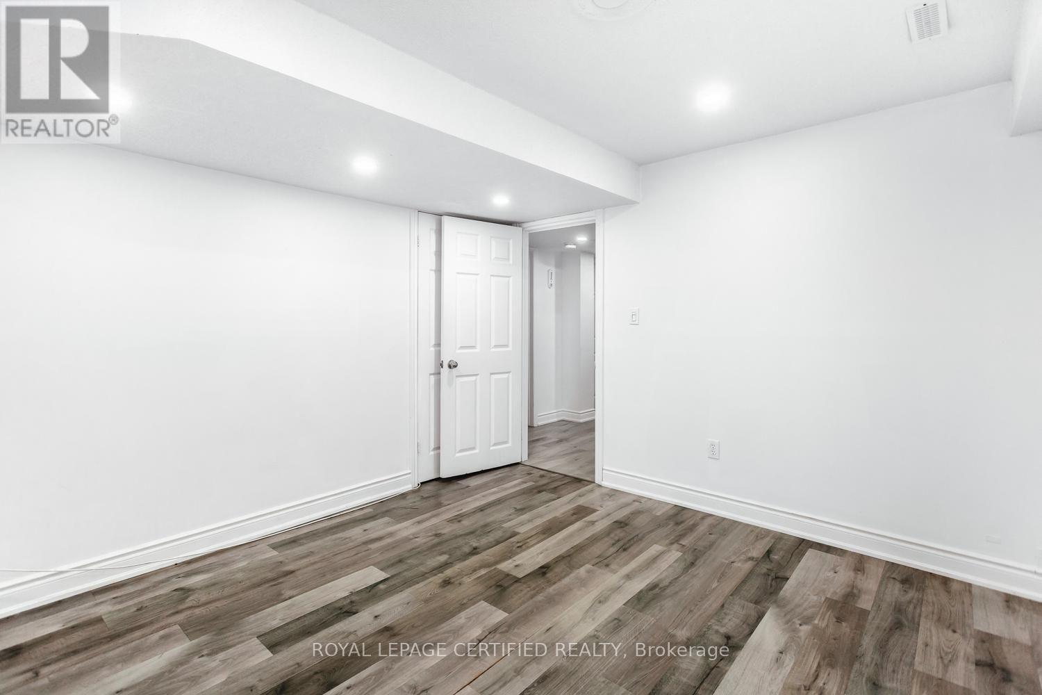 5902 Agean Drive, Mississauga, ON