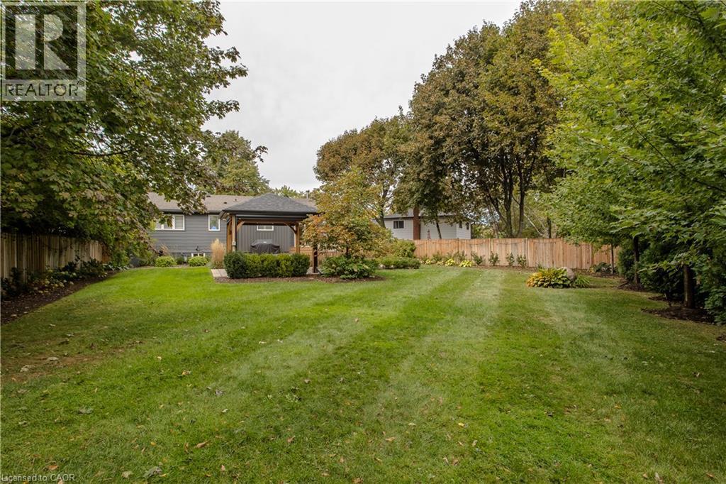 2193 Lancaster Crescent, Burlington, ON