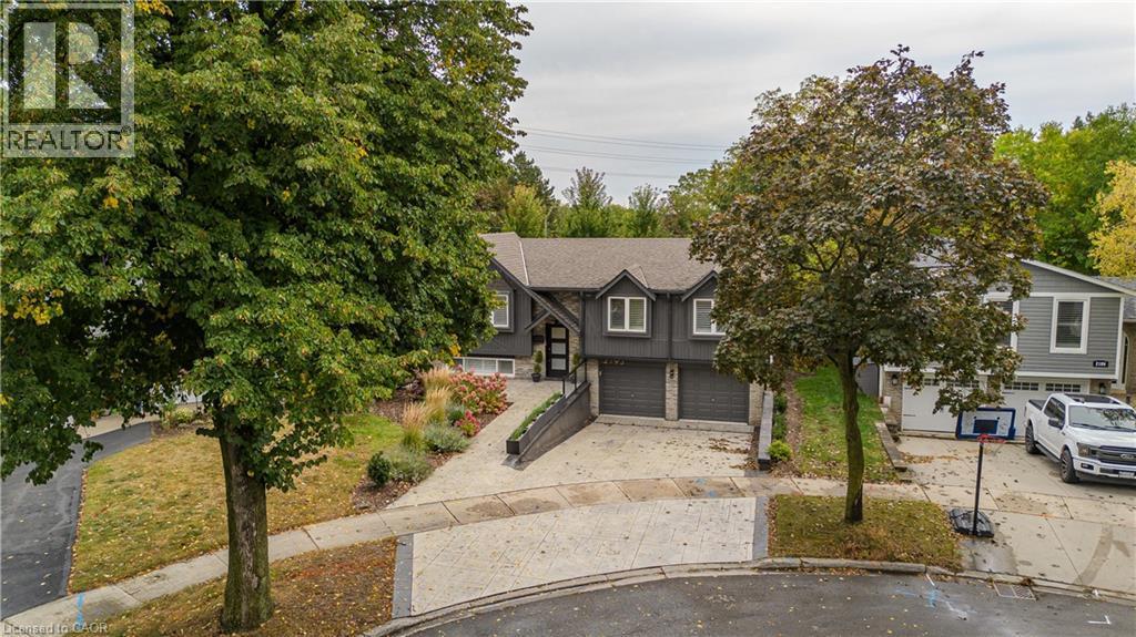2193 Lancaster Crescent, Burlington, ON
