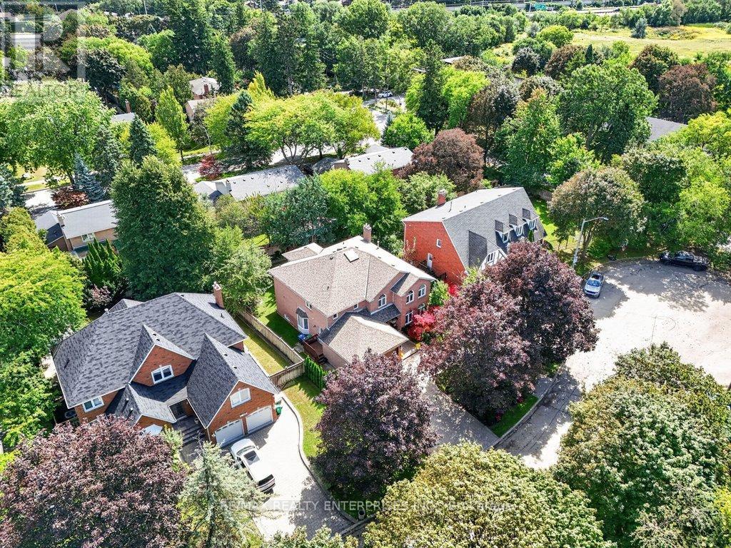 End Of A Cul-De-Sac, Court Location - 1634 Tipperary Court, Mississauga, ON