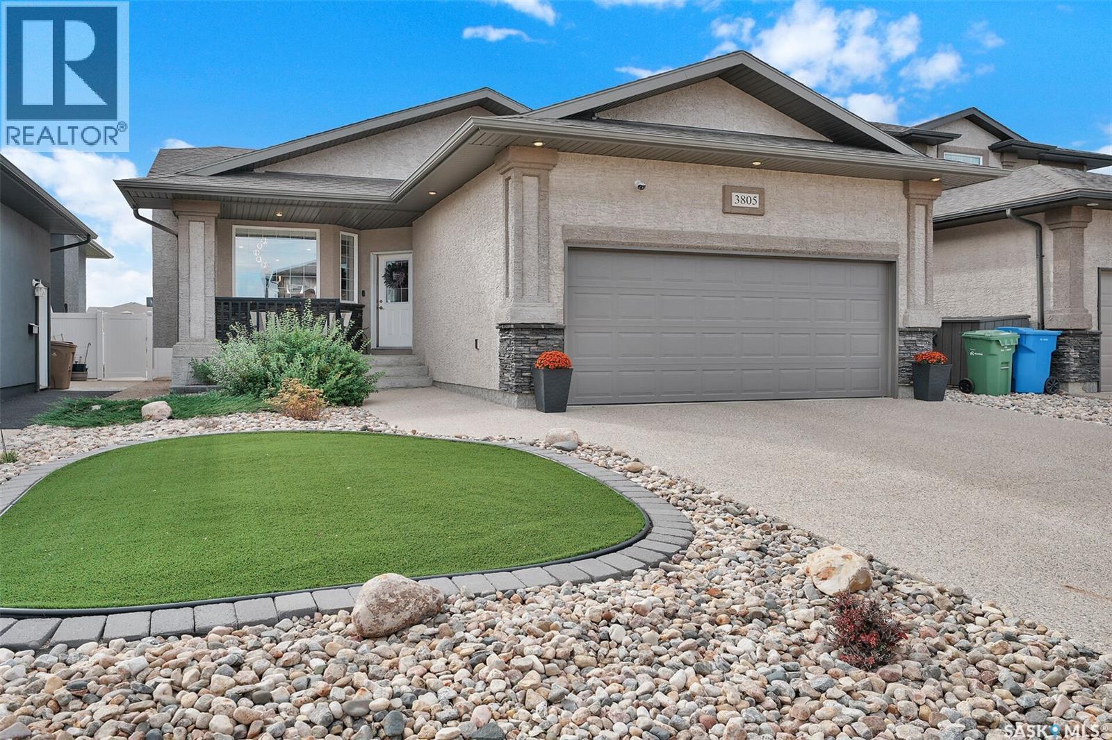 3805 Green Moss Bay, Regina, SK