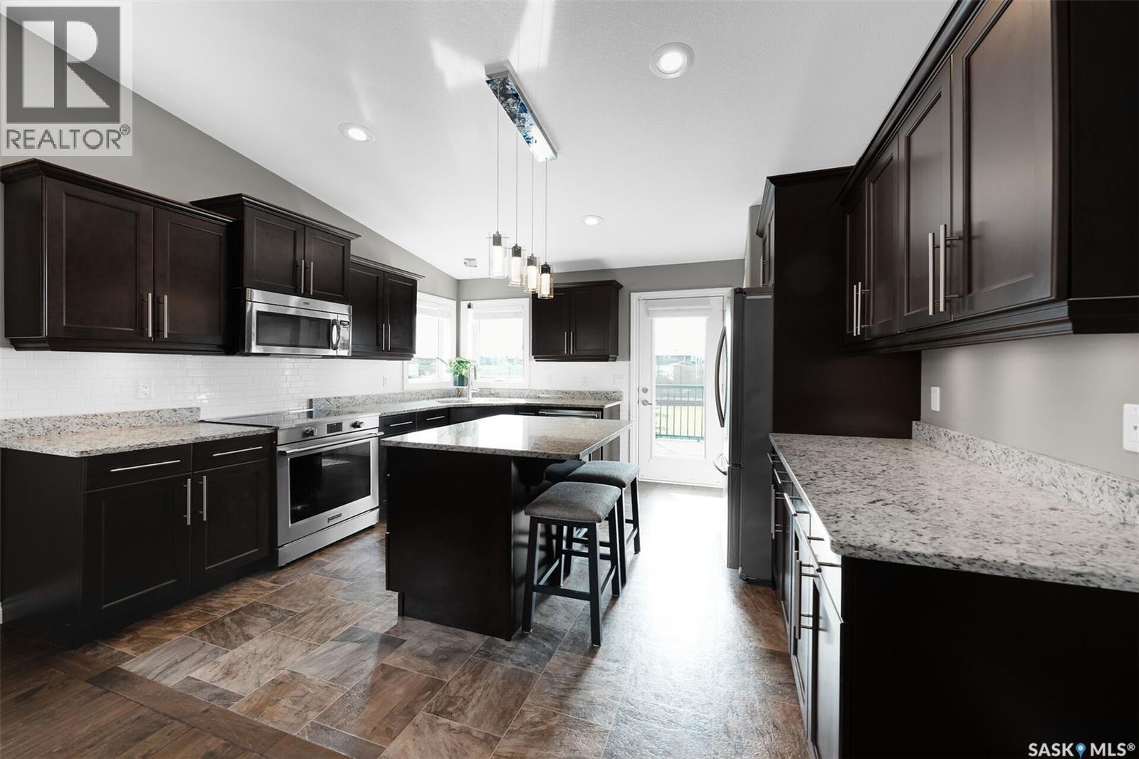 3805 Green Moss Bay, Regina, SK