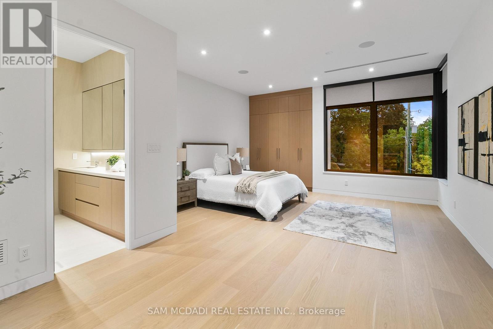 1222 Mississauga Road, Mississauga, ON