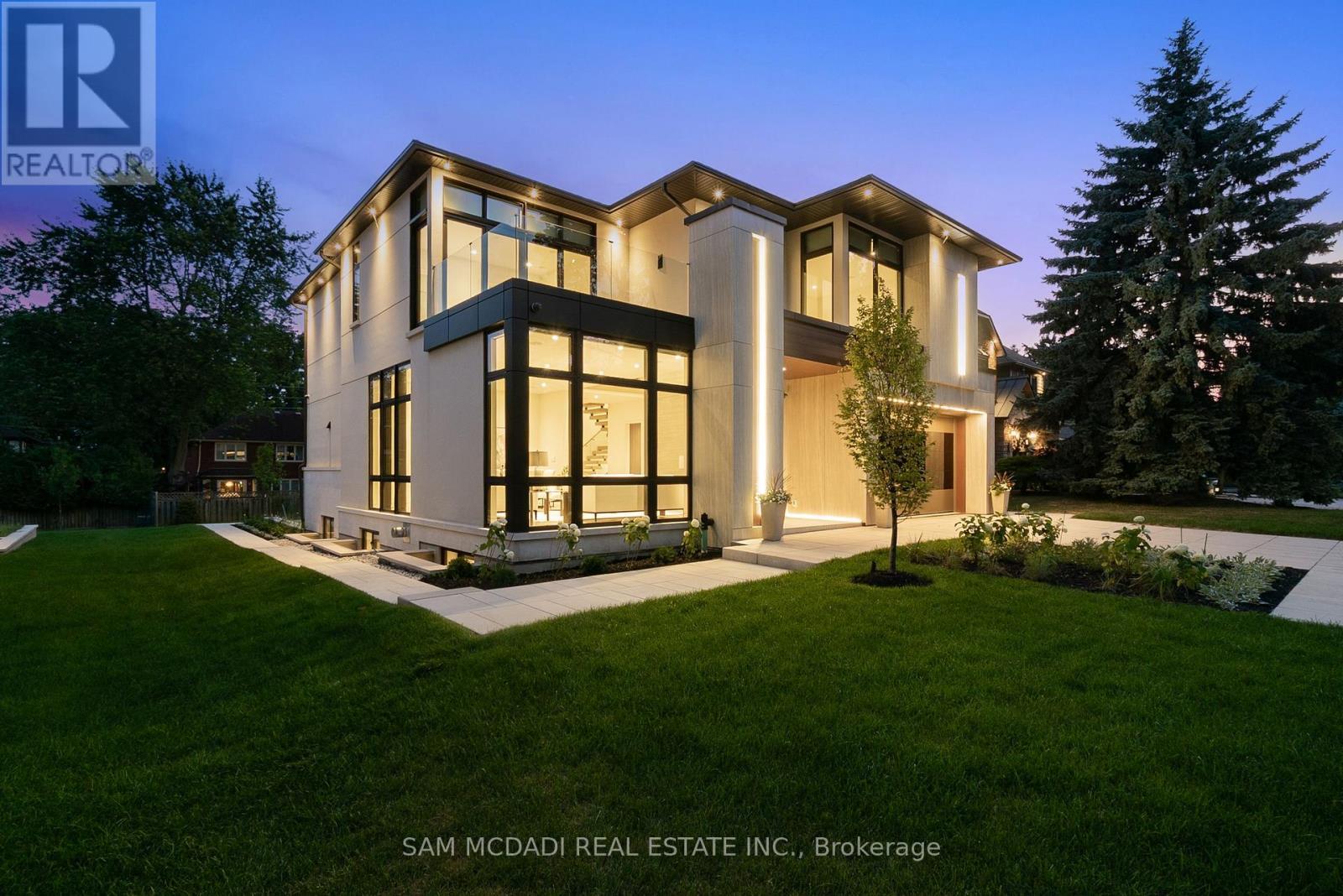 1222 Mississauga Road, Mississauga, ON
