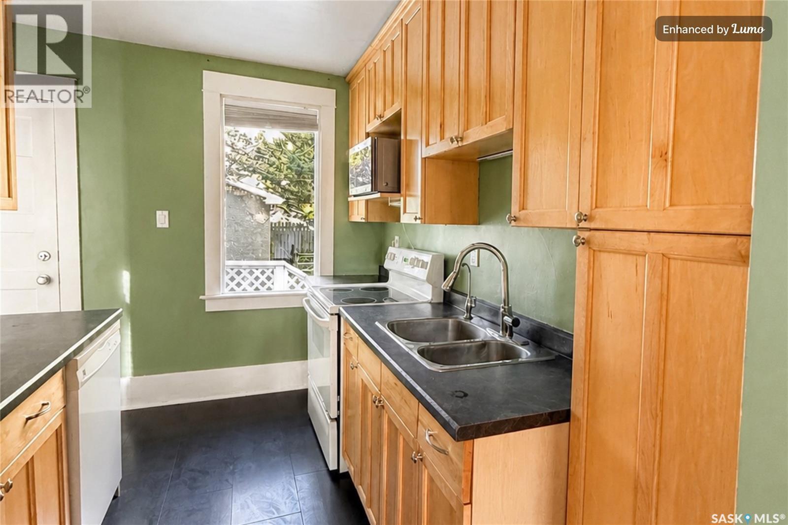 179 Angus Crescent, Regina, SK